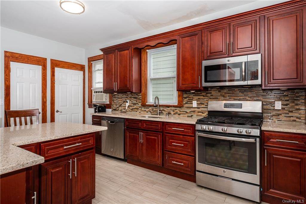 73 5th Avenue - Photo 1