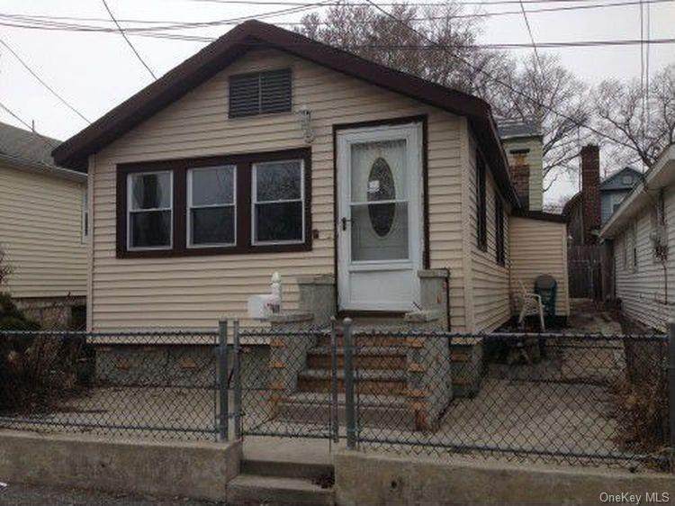 61B Edgewater Park - Photo 1