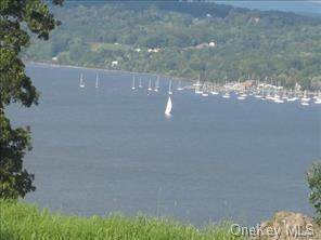 Pinnacle Boulevard - Photo 1