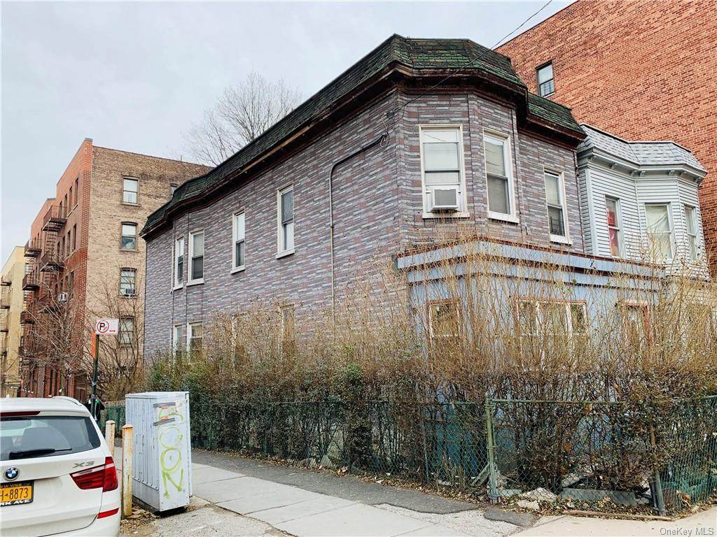 241 202nd Street - Photo 1
