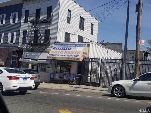 443 180 Street - Photo 1