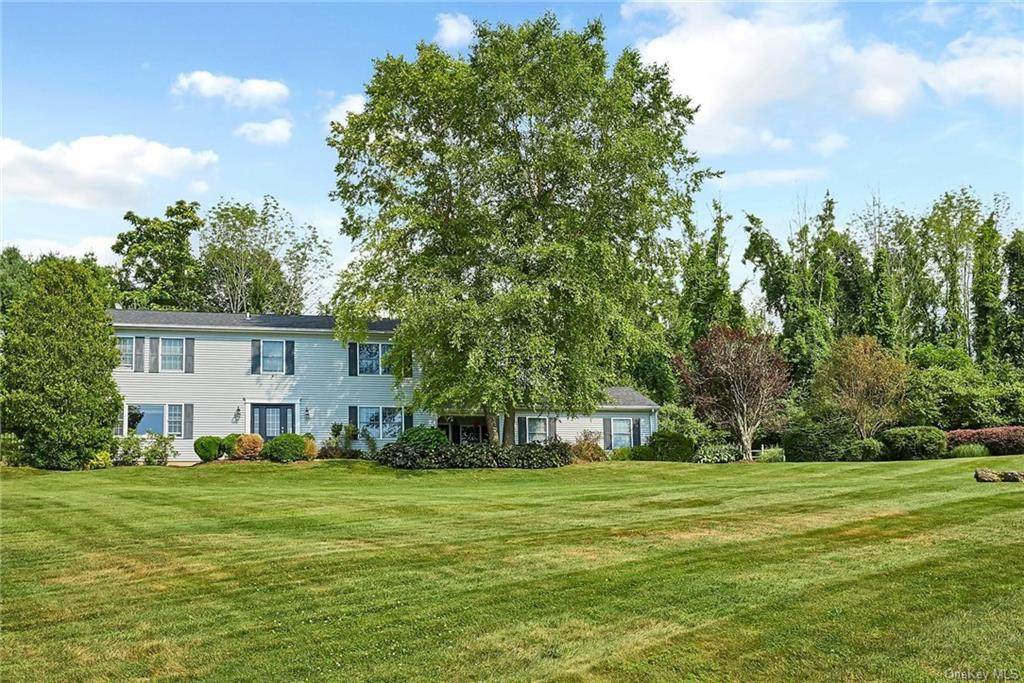 69 Somerset Drive - Photo 1