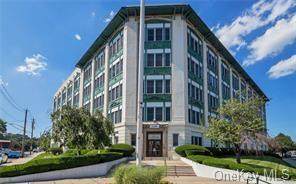 1 Landmark Square - Photo 1