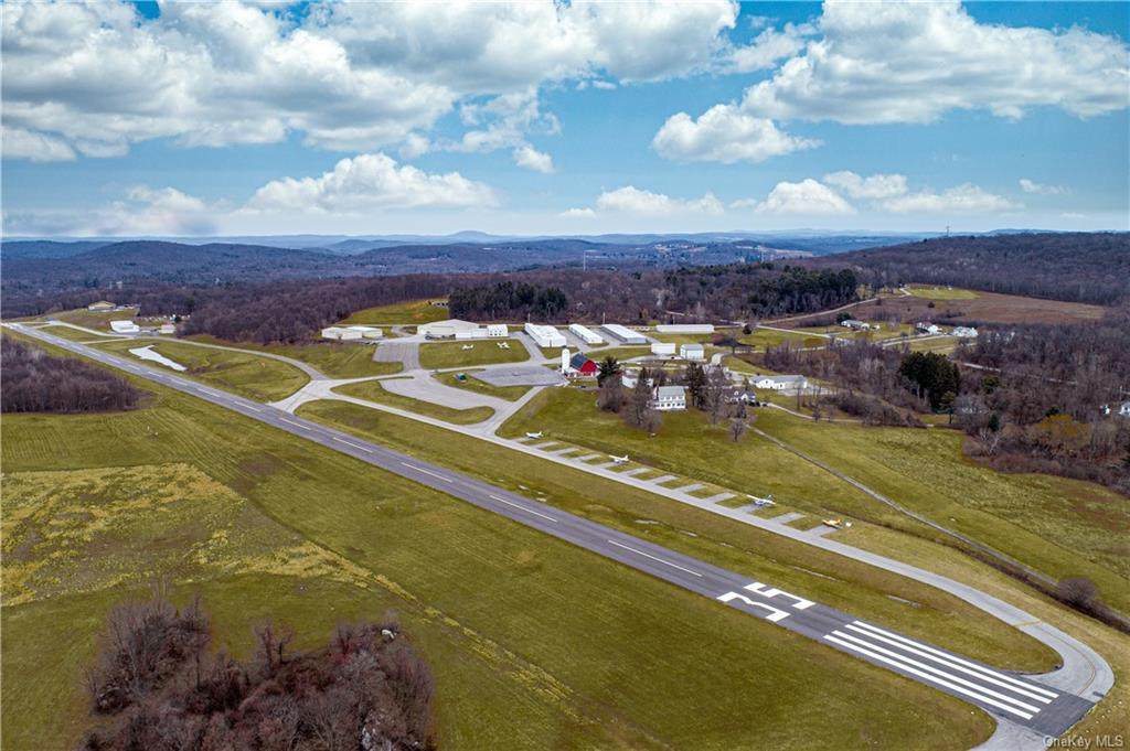 30-32 Airway Drive - Photo 1