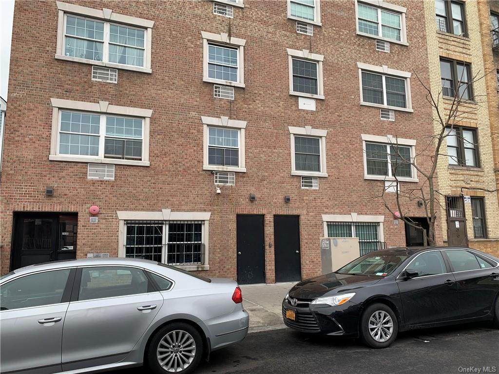 2536 Holland Avenue - Photo 1