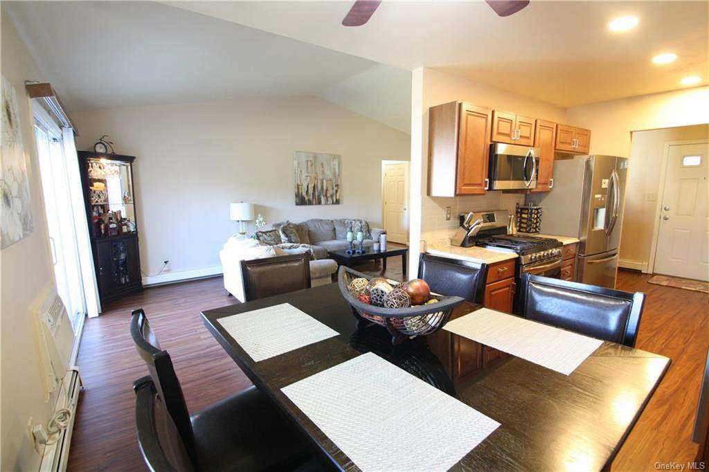 100 Hillside Drive - Photo 1