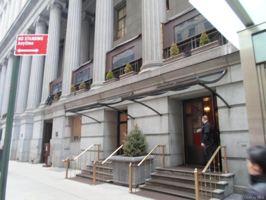55 Wall Street - Photo 1
