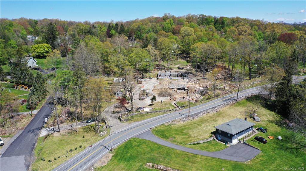 345 Oscawana Lake Road - Photo 1