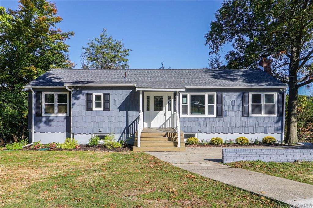 16 Orchard Lake Drive - Photo 1
