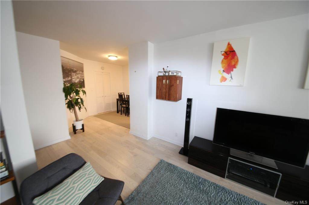 5900 Arlington Avenue - Photo 1