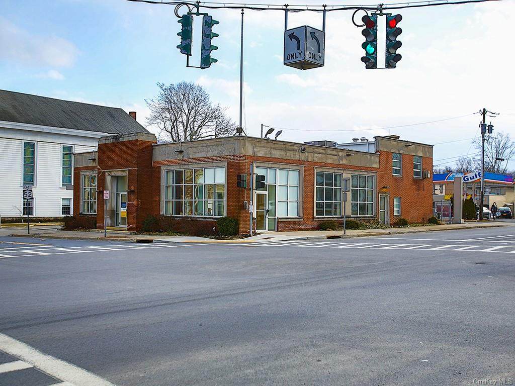 83 Canal Street - Photo 1