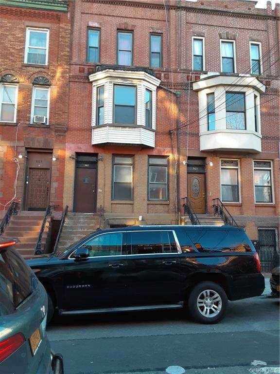 561 Walton Avenue - Photo 1