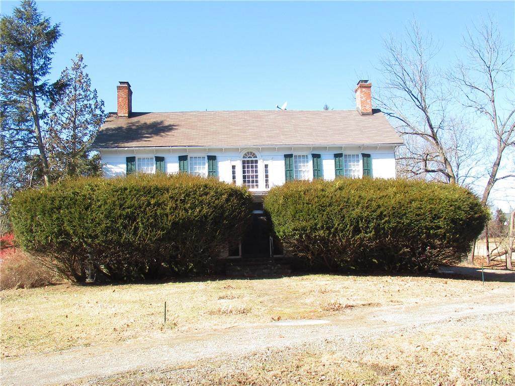 8 Covered Bridge Road - Photo 1