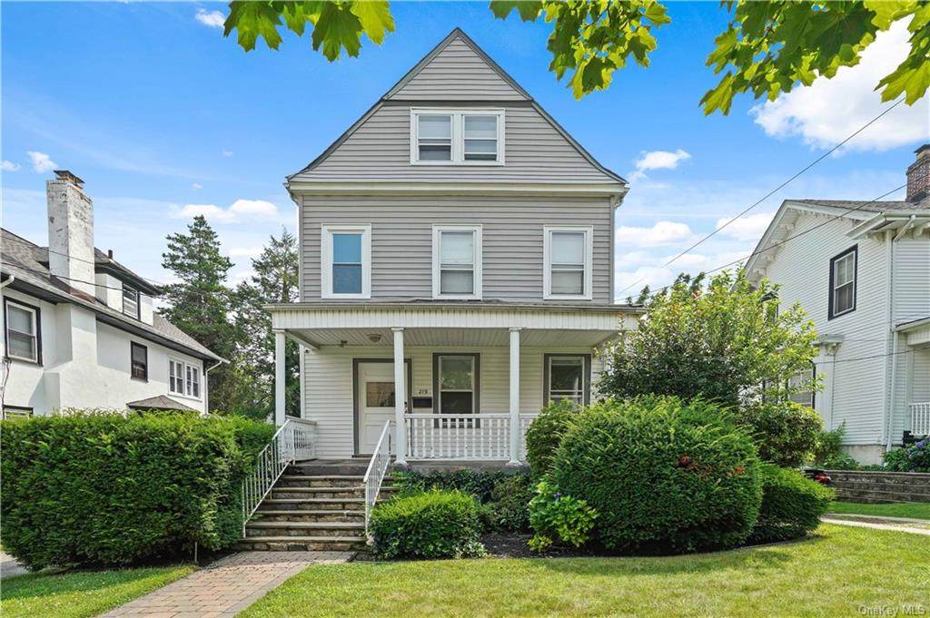 219 Claremont Avenue - Photo 1