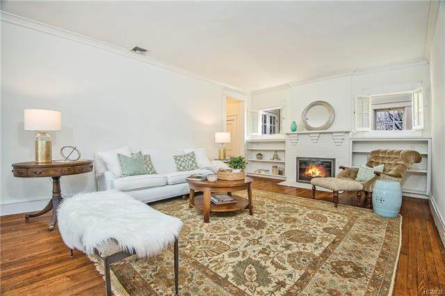 17 Hix Avenue - Photo 1