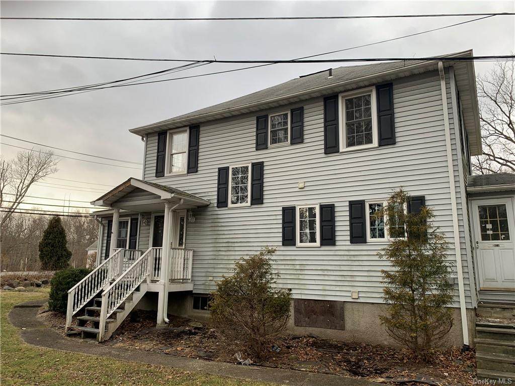 2054 Hamblyn Street - Photo 1