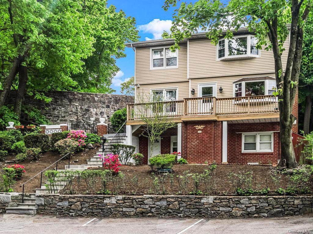 409 Parkview Avenue - Photo 1