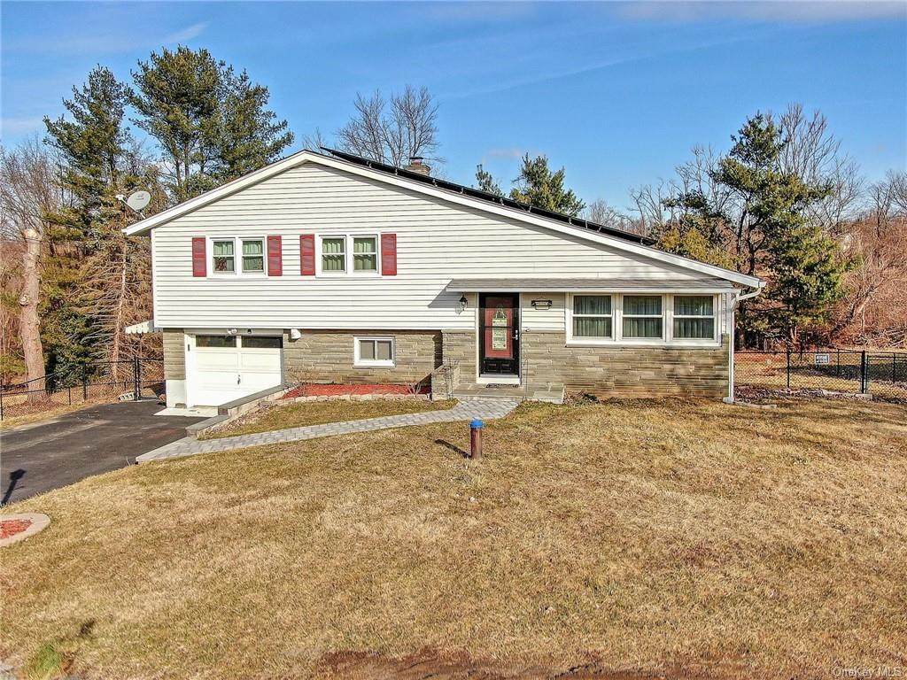 209 Brookside Drive - Photo 1