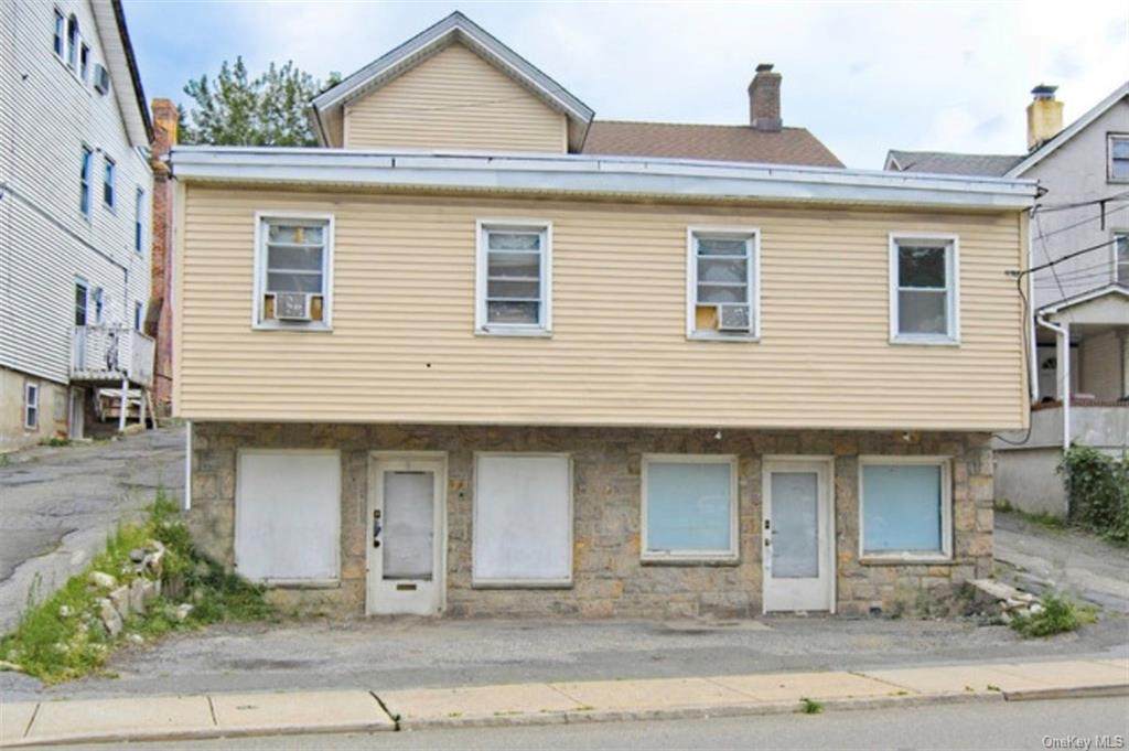 8 Pleasantville Road - Photo 1
