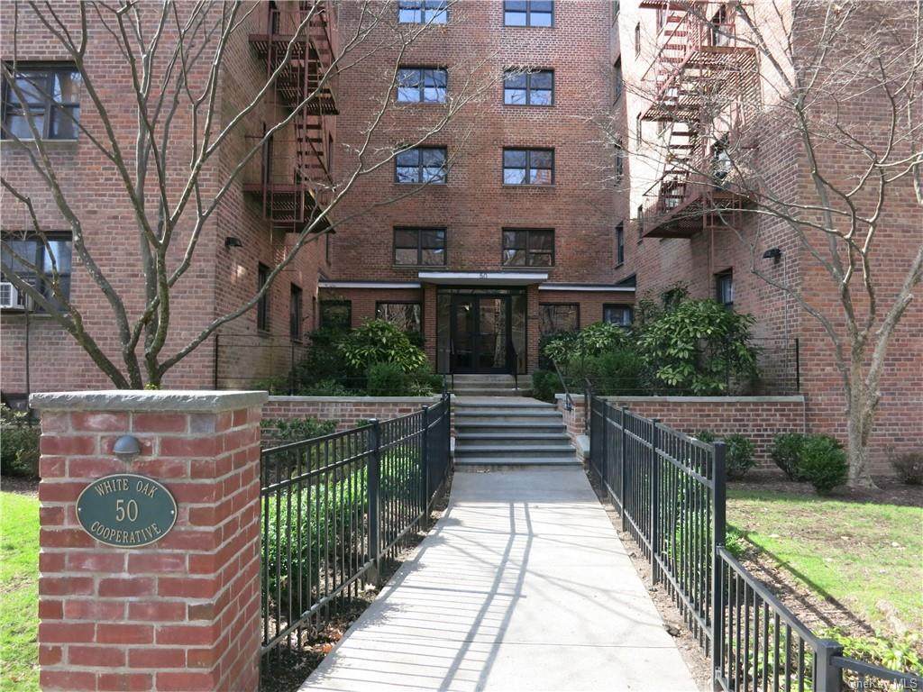 50 White Oak Street - Photo 1