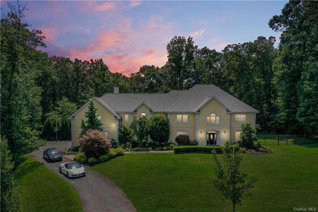 27 Sandyfields Lane - Photo 1