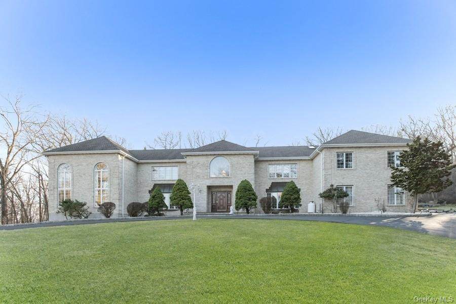 10 Tomkins Ridge Road - Photo 1