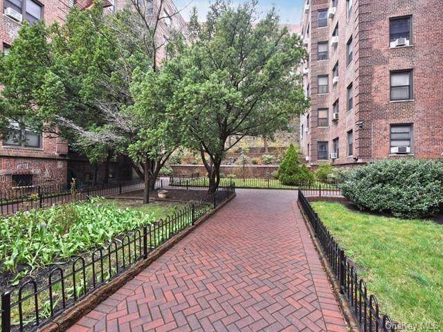 3015 Riverdale Avenue - Photo 1