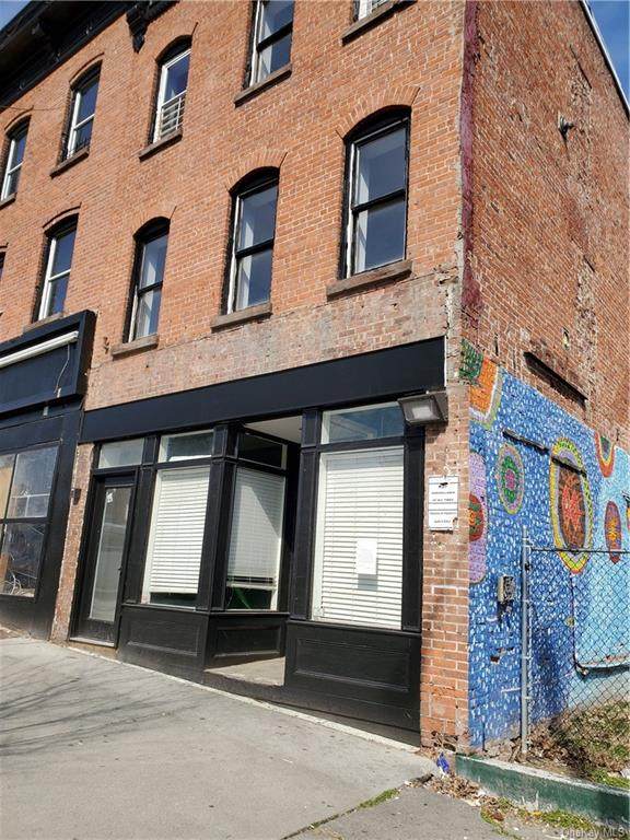 158 Broadway - Photo 1
