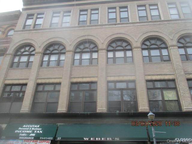 25 Broadway - Photo 1