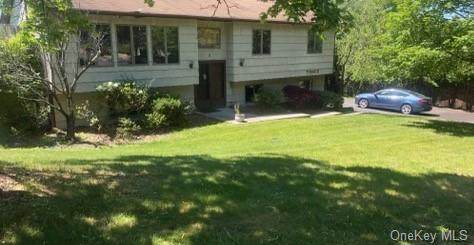 3 Rockridge Drive - Photo 1