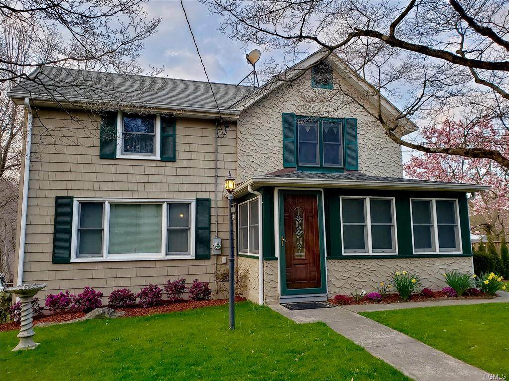38 Bradley Avenue - Photo 1