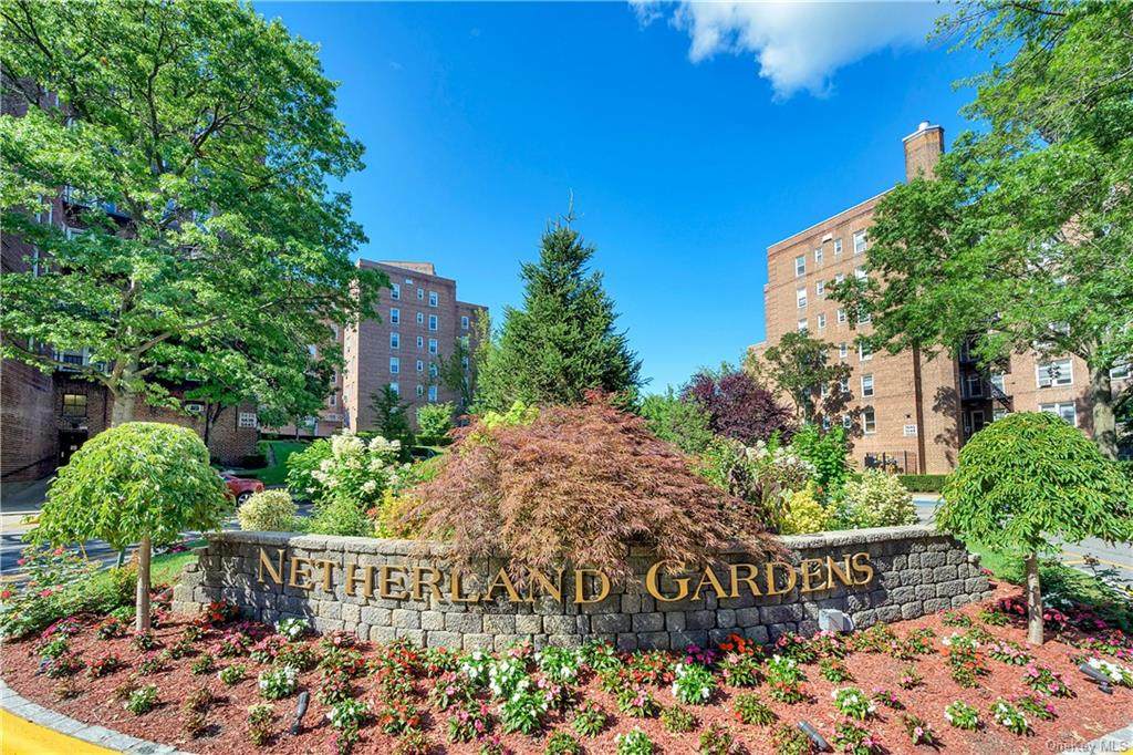 5644 Netherland Avenue - Photo 1