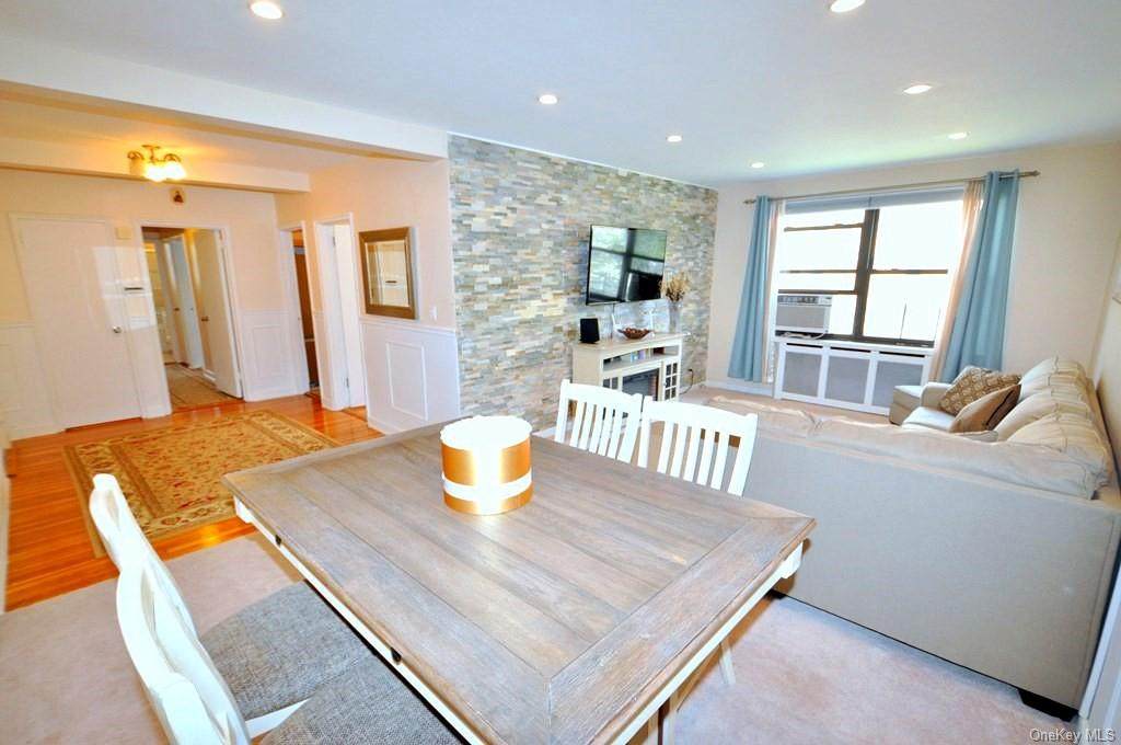 135 Hartsdale Avenue - Photo 1