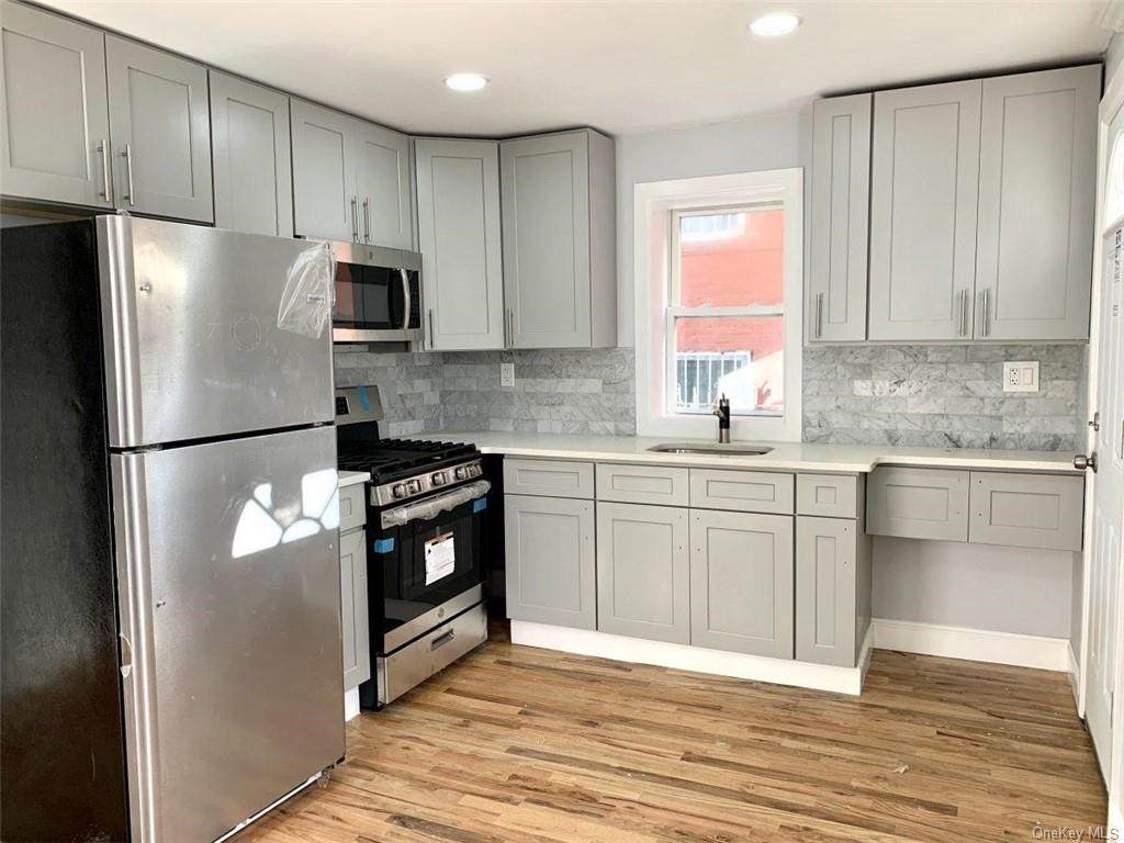 4319 Boyd Avenue - Photo 1