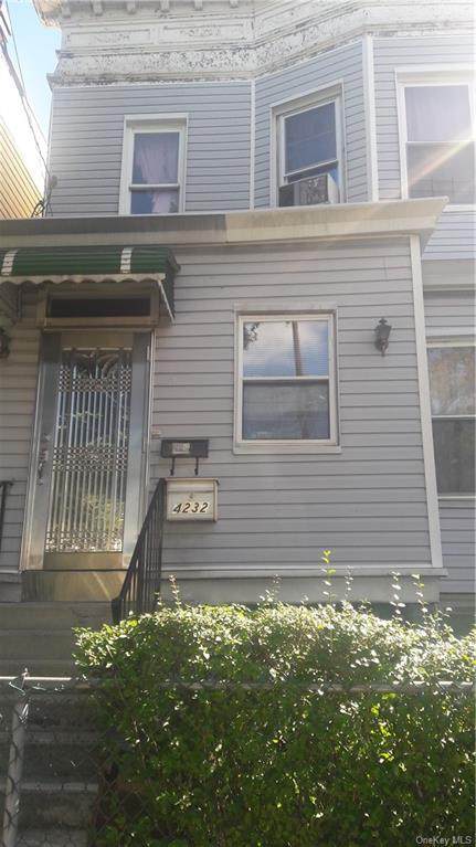 4232 Carpenter Avenue - Photo 1