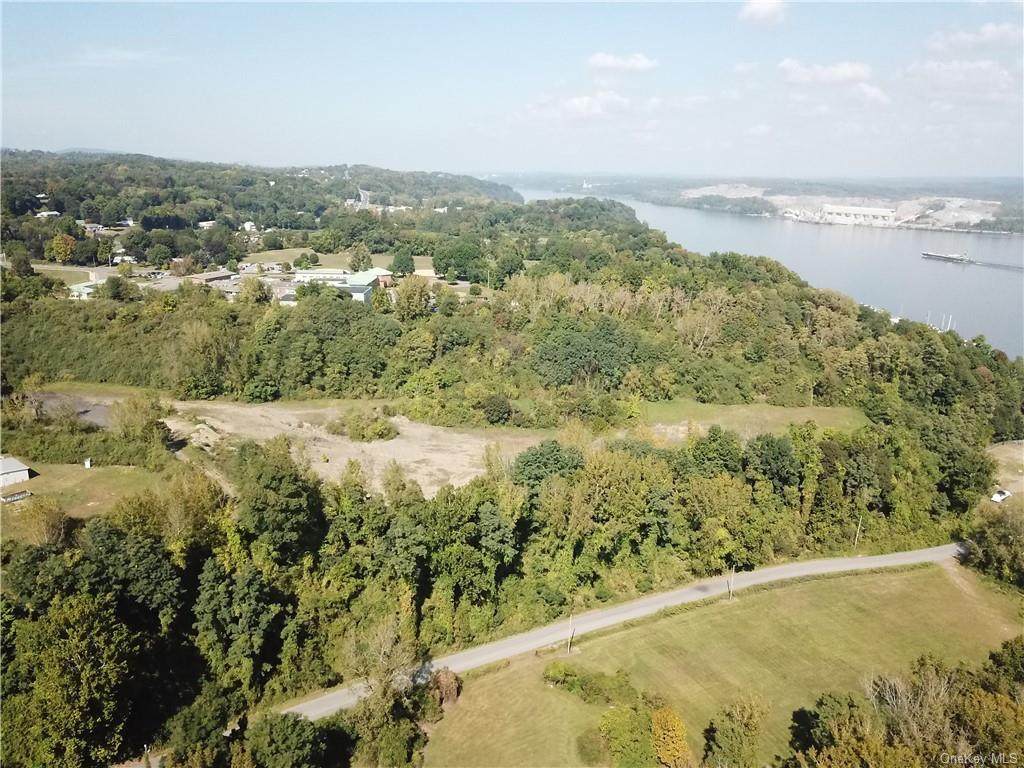 137 Dock Road - Photo 1