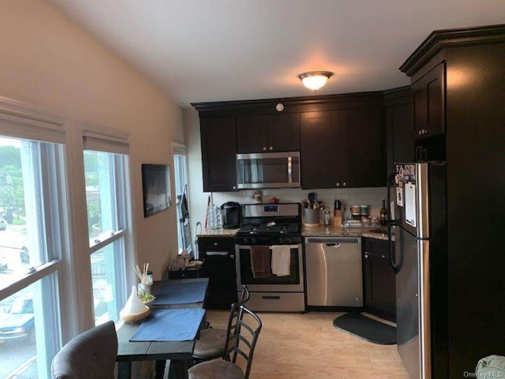 165/167 Main Street - Photo 1