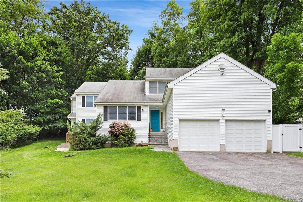 7 Lake Drive - Photo 1
