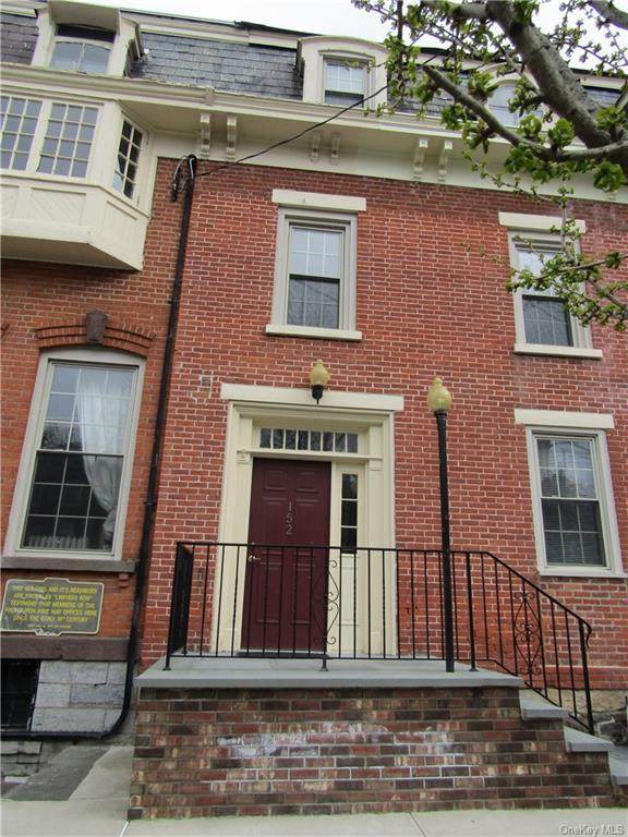 152 Main Street - Photo 1