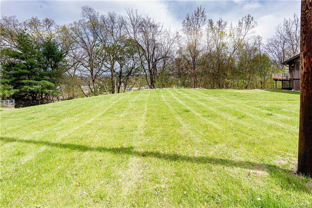 14 Sunrise Drive - Photo 1