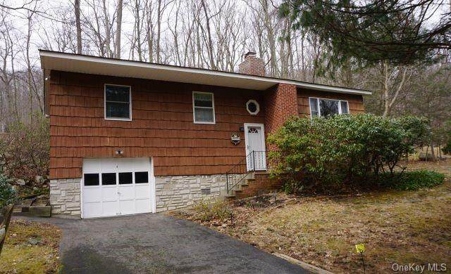 105 Jansen Road - Photo 1