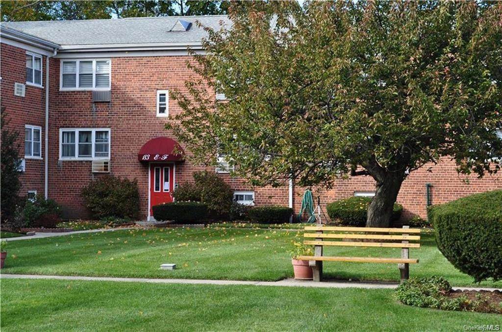 183 Drake Avenue - Photo 1