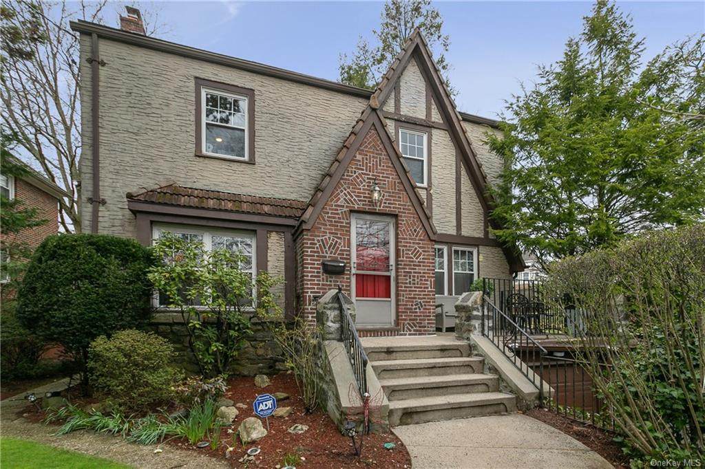 492 Columbus Avenue - Photo 1 492 Columbus Avenue - Photo 1