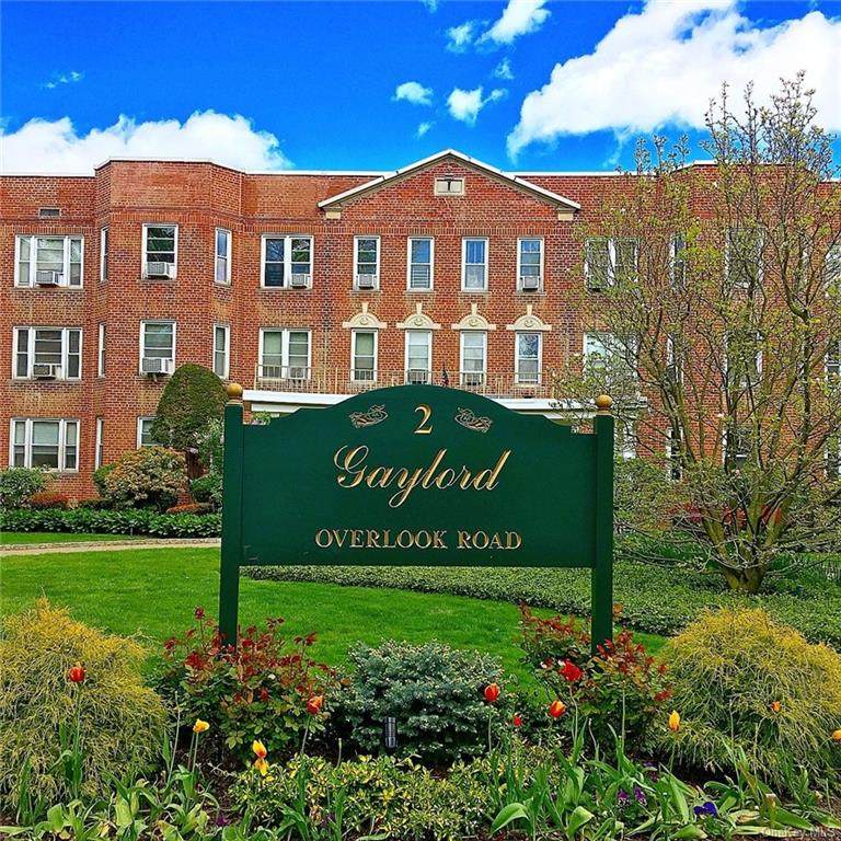 2 Overlook Road - Photo 1