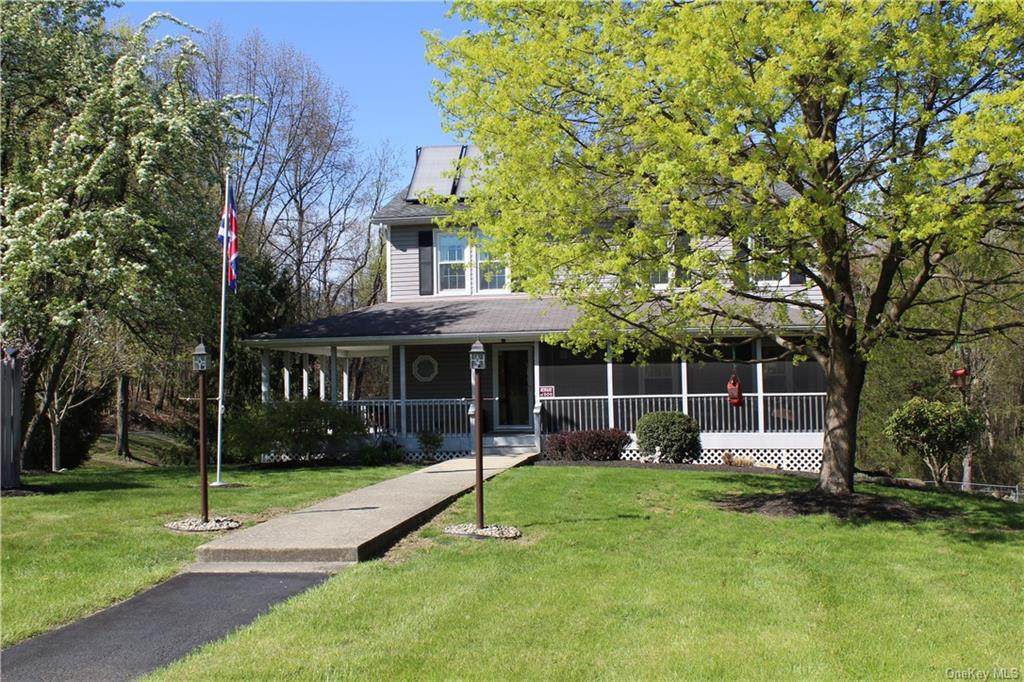 10 Summerset Drive - Photo 1