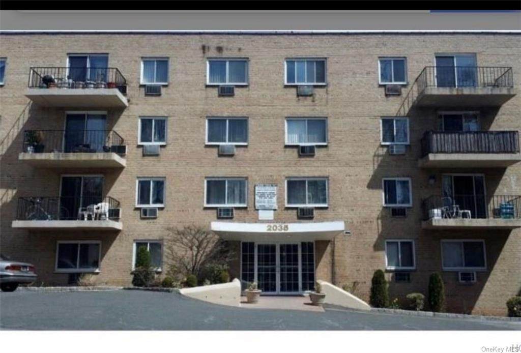 2035 Central Park Avenue - Photo 1