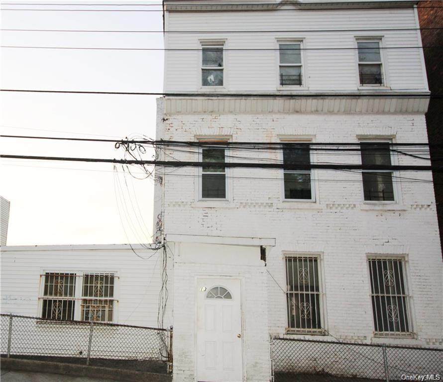 13 Van Cortlandt Park Avenue - Photo 1