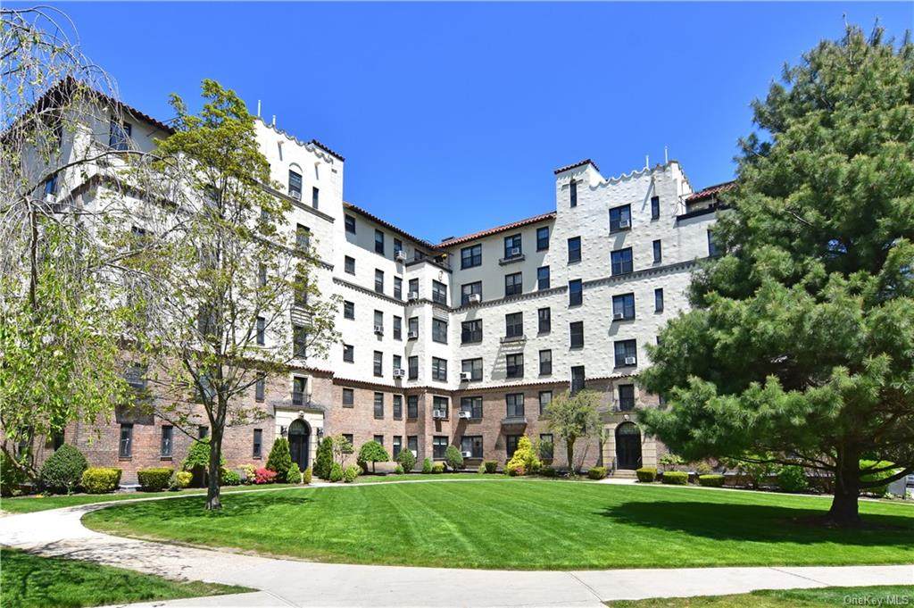 1273 North Avenue - Photo 1