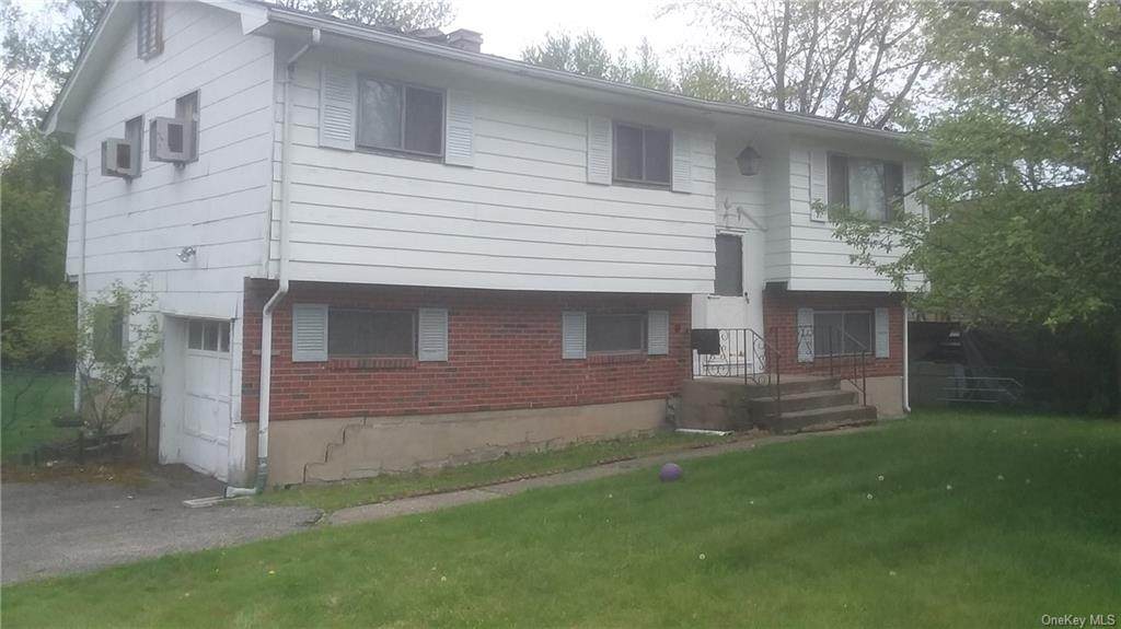 4 Crown Road - Photo 1