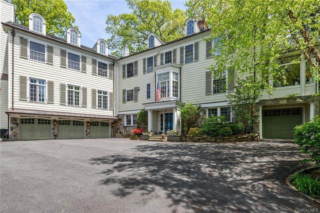75 Huntington Avenue - Photo 1